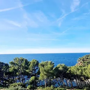 Appartement Superbe Studio Vue Mer - Plage, Piscine Et Tennis Prive, Bandol