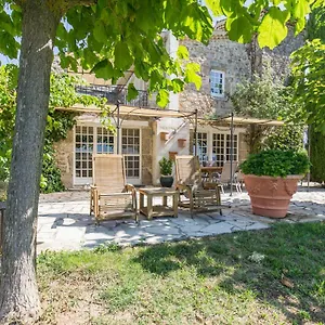 https://les-hiboux-du-domaine-du-moulin.hotels-rhonealpes.com